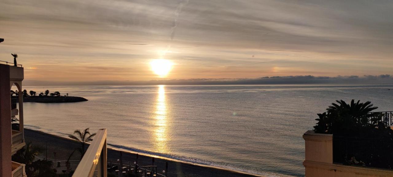 Exclusive Panoramic Sea View In Victoria *